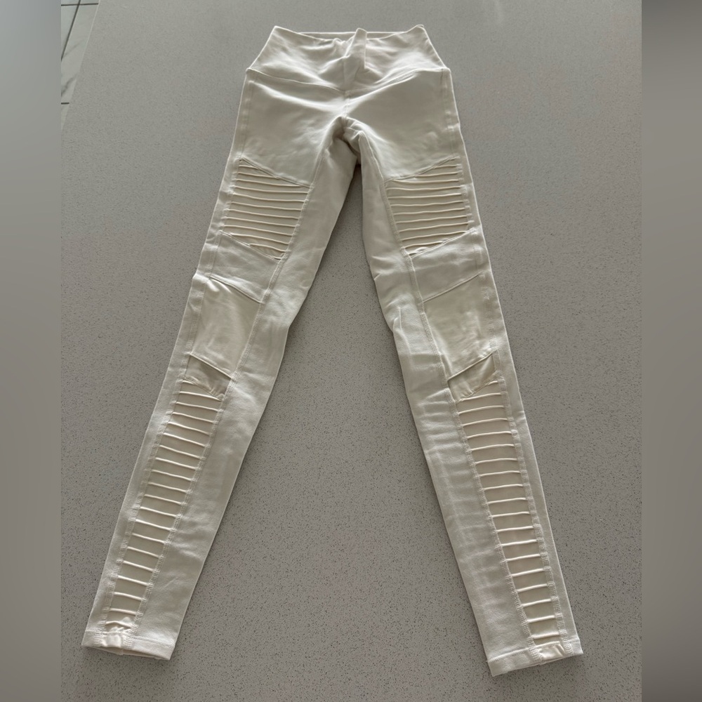 Stylish White Women's Pants